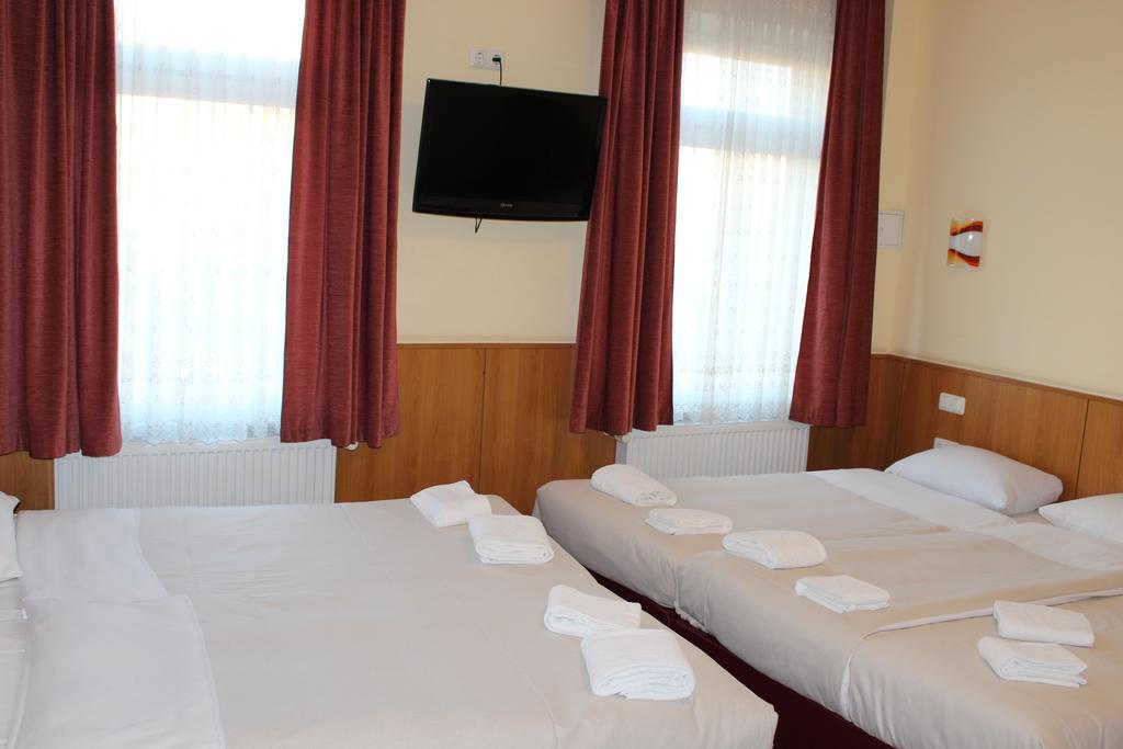 Altan Hotel Hamburgo Habitación foto