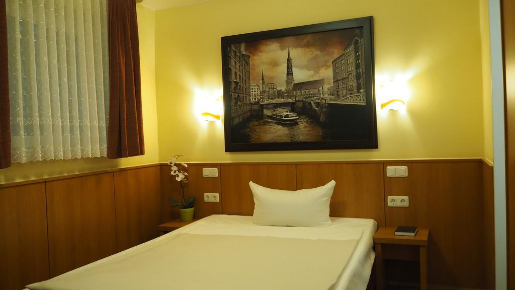 Altan Hotel Hamburgo Habitación foto
